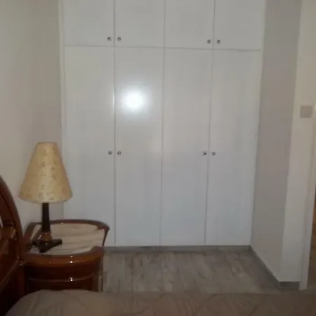 Lägenhet Modern City Centre Large 1 Bedroom Finikoudes Larnaca